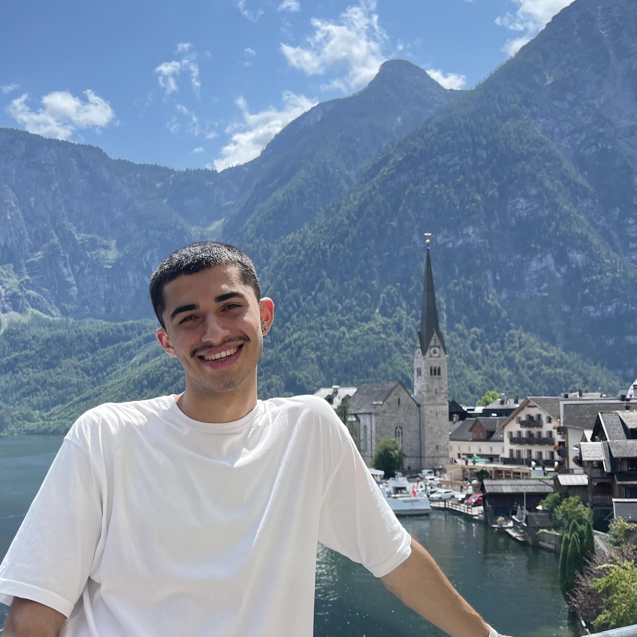 A profile picture of Ardacan Özdemir